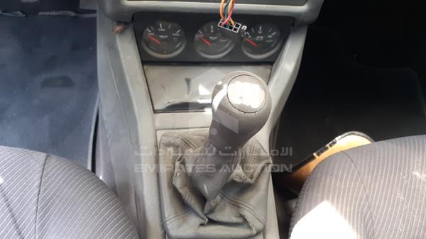 Photo 15 VIN: WAUZZZ8CZSA053074 - AUDI 80 