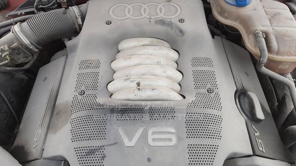 Photo 28 VIN: WAUZZZ8DZYA186105 - AUDI A4 