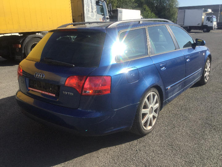 Photo 2 VIN: WAUZZZ8E06A115019 - AUDI A4 AVANT 