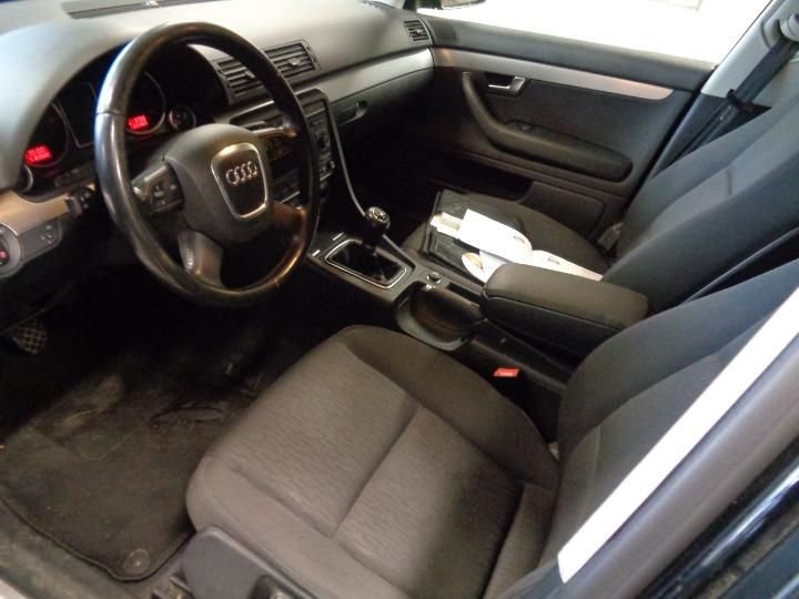 Photo 11 VIN: WAUZZZ8E27A276540 - AUDI A4 ESTATE 