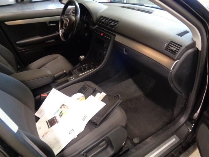 Photo 9 VIN: WAUZZZ8E27A276540 - AUDI A4 ESTATE 