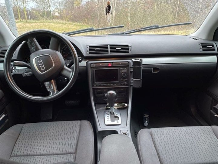 Photo 7 VIN: WAUZZZ8E55A526446 - AUDI A4 