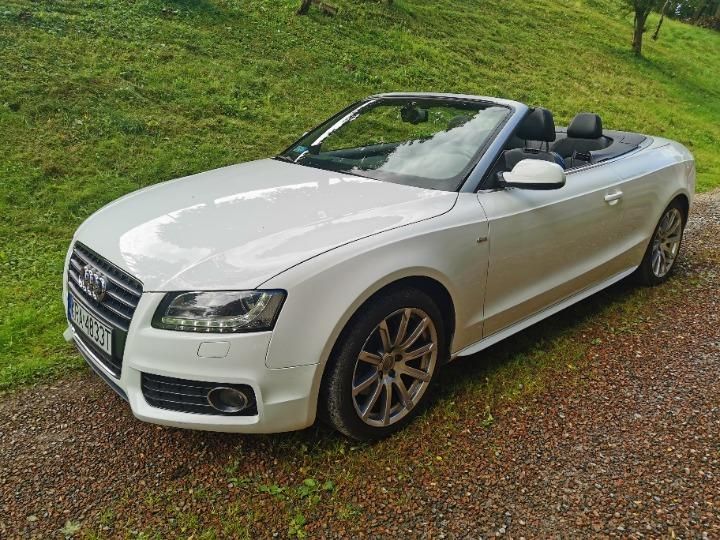 Photo 2 VIN: WAUZZZ8F4AN020862 - AUDI A5 CABRIOLET 