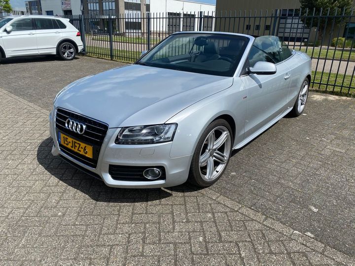 Photo 1 VIN: WAUZZZ8F9AN002051 - AUDI A5 CABRIOLET 