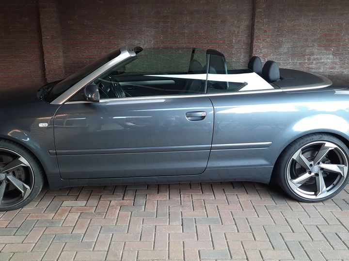 Photo 1 VIN: WAUZZZ8H68K003798 - AUDI A4 CABRIOLET 