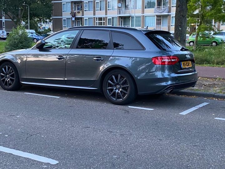 Photo 2 VIN: WAUZZZ8K2DA074668 - AUDI A4 AVANT 