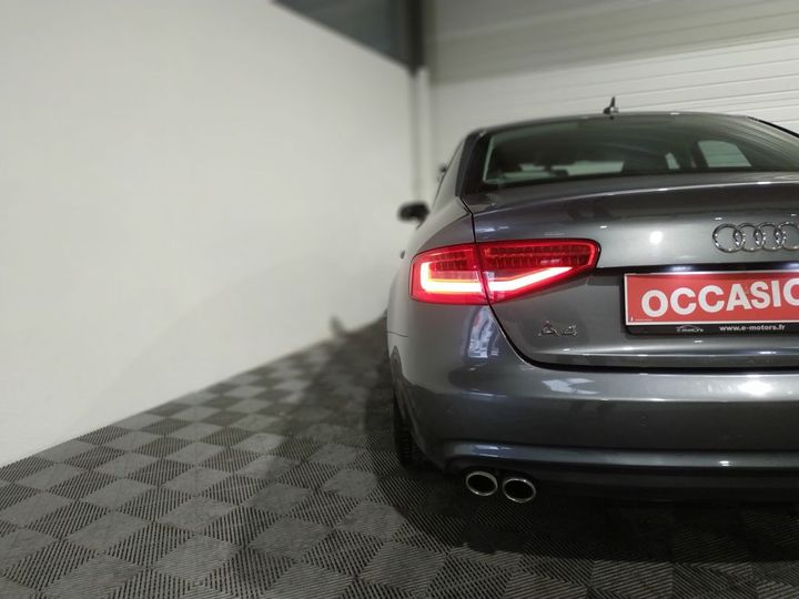 Photo 9 VIN: WAUZZZ8K2FN048907 - AUDI A4 