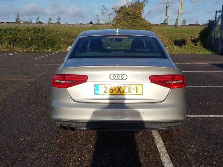 Photo 11 VIN: WAUZZZ8K3DN021664 - AUDI A4 