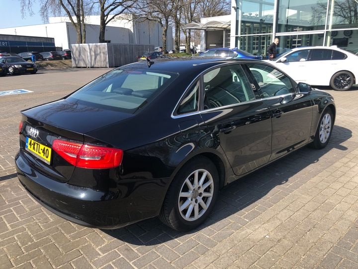 Photo 3 VIN: WAUZZZ8K5EN004561 - AUDI A4 