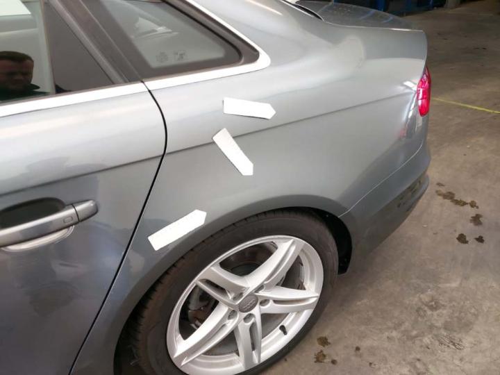 Photo 13 VIN: WAUZZZ8K5EN026494 - AUDI A4 