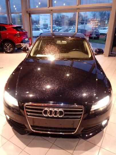 Photo 1 VIN: WAUZZZ8K69N037798 - AUDI A4 SALOON 