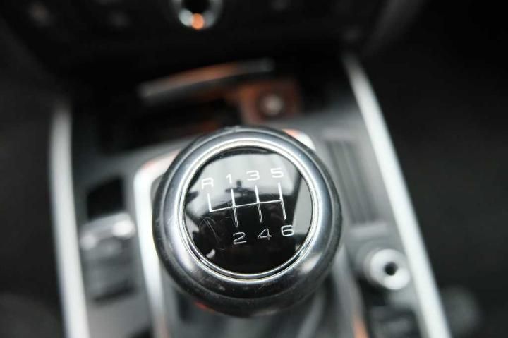 Photo 32 VIN: WAUZZZ8K6FA164358 - AUDI A4 AVANT FL&#3912 