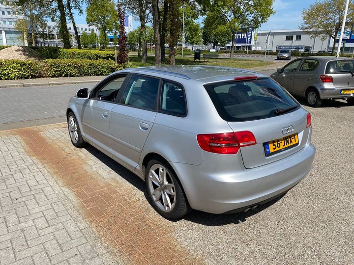 Photo 2 VIN: WAUZZZ8P39A103033 - AUDI A3 SPORTBACK 