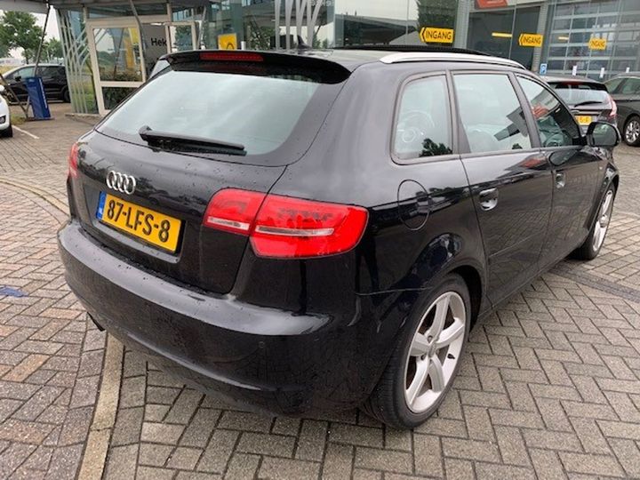 Photo 3 VIN: WAUZZZ8P4AA147952 - AUDI A3 SPORTBACK 