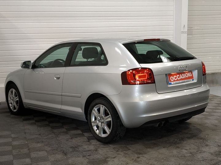 Photo 8 VIN: WAUZZZ8P4CA163278 - AUDI A3 