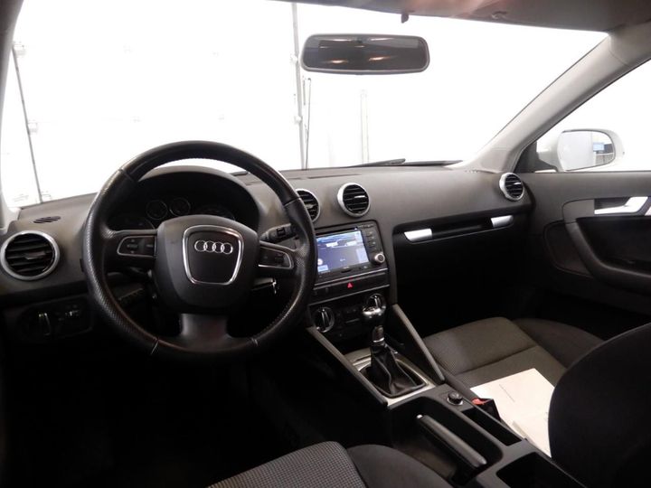 Photo 3 VIN: WAUZZZ8P7CA078144 - AUDI A3 SPORTBACK 