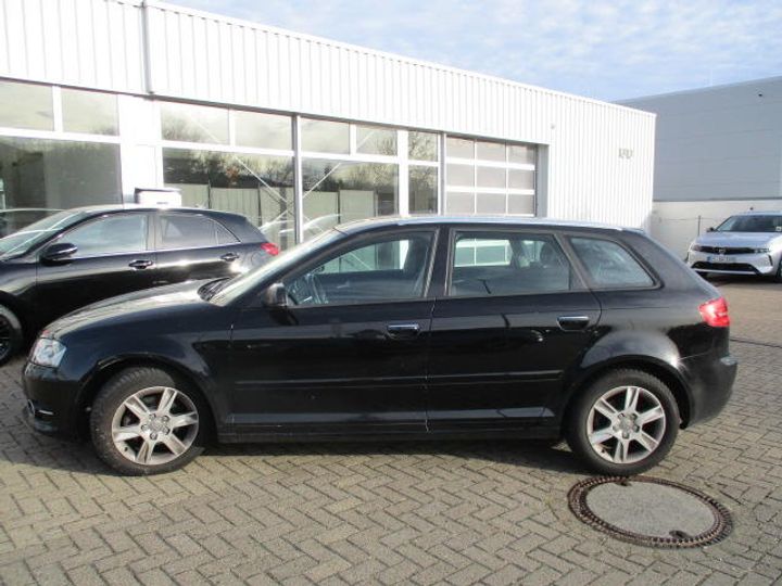 Photo 4 VIN: WAUZZZ8P7CA099687 - AUDI A3 SPORTBACK 