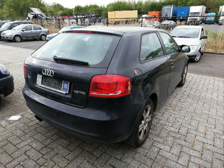 Photo 3 VIN: WAUZZZ8P89A003042 - AUDI A3 HATCHBACK 