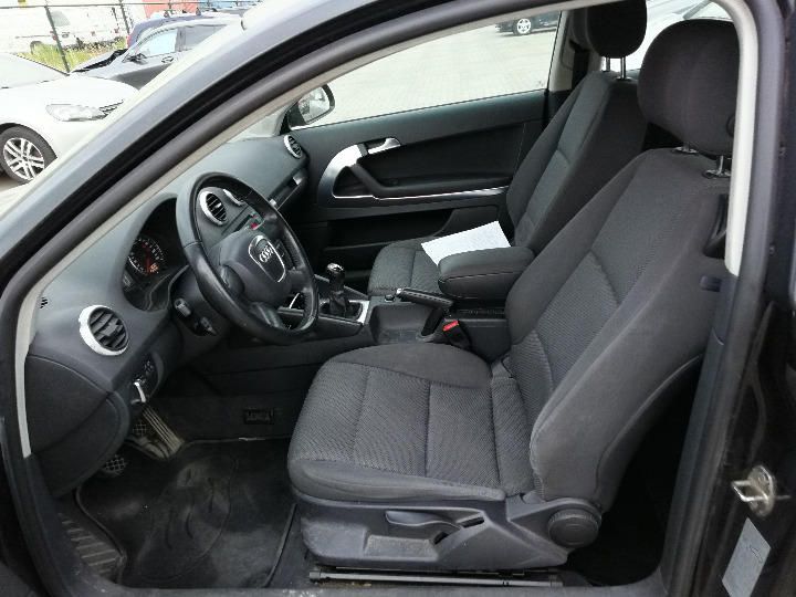 Photo 8 VIN: WAUZZZ8P89A003042 - AUDI A3 HATCHBACK 