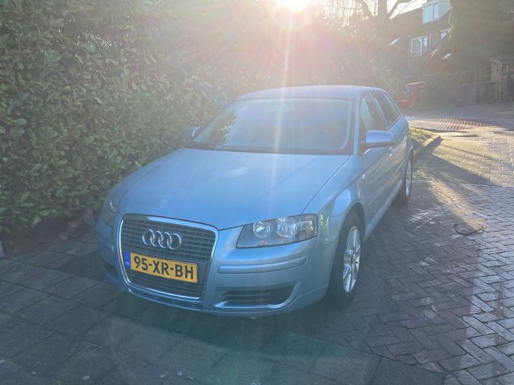 Photo 1 VIN: WAUZZZ8PX8A028037 - AUDI A3 SPORTBACK 