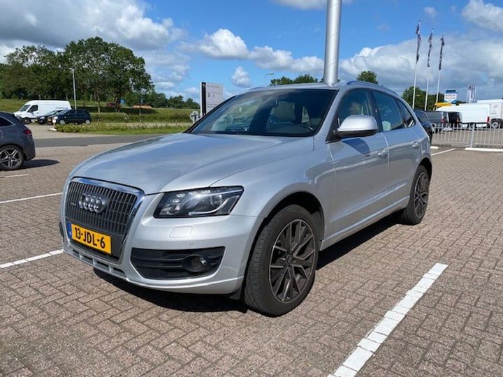 Photo 1 VIN: WAUZZZ8R29A043182 - AUDI Q5 