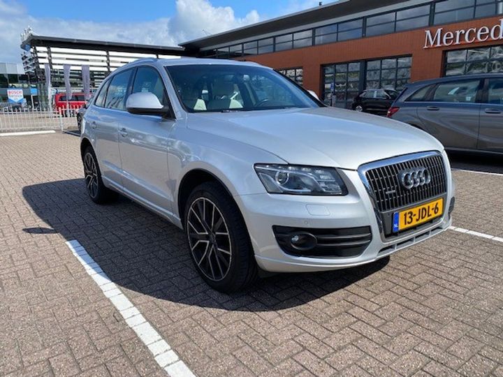 Photo 4 VIN: WAUZZZ8R29A043182 - AUDI Q5 