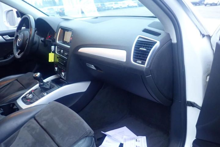 Photo 5 VIN: WAUZZZ8R3GA130683 - AUDI Q5 