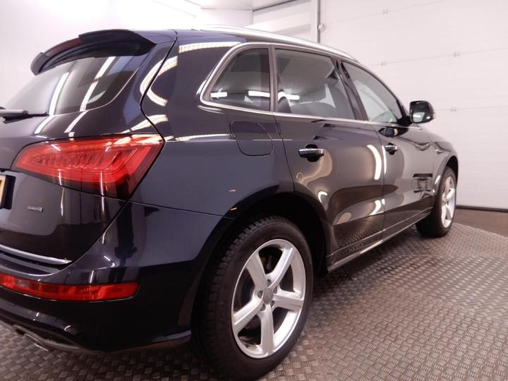 Photo 22 VIN: WAUZZZ8R4GA035713 - AUDI Q5 