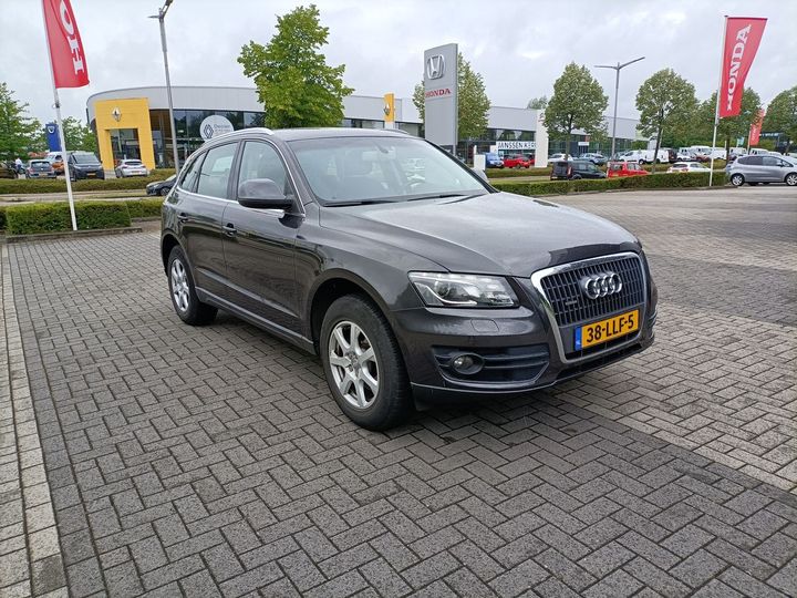 Photo 4 VIN: WAUZZZ8R5AA102813 - AUDI Q5 