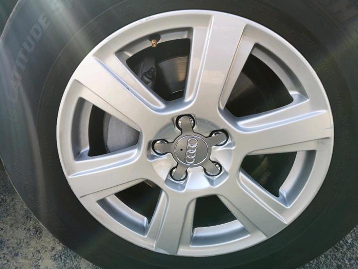 Photo 35 VIN: WAUZZZ8R7GA135658 - AUDI Q5 