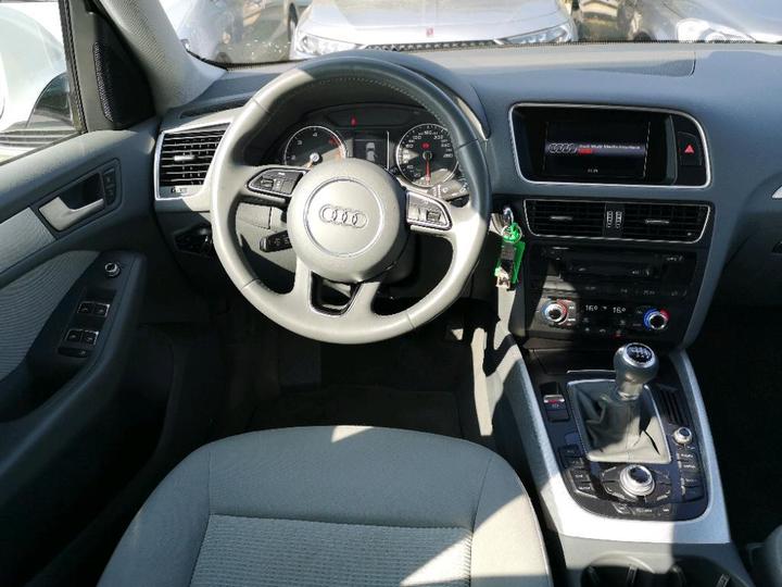 Photo 8 VIN: WAUZZZ8R7GA135658 - AUDI Q5 