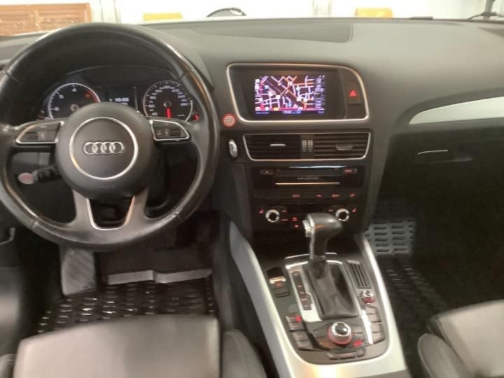 Photo 5 VIN: WAUZZZ8R8DA017811 - AUDI Q5 SUV 