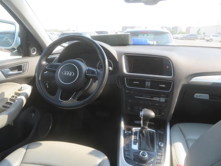 Photo 6 VIN: WAUZZZ8R9HA016009 - AUDI Q5 