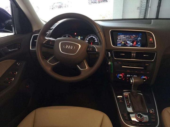 Photo 12 VIN: WAUZZZ8RXGA131779 - AUDI Q5 