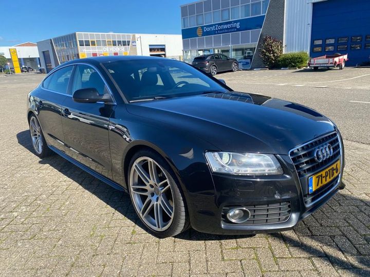 Photo 4 VIN: WAUZZZ8T2AA049533 - AUDI A5 SPORTBACK 