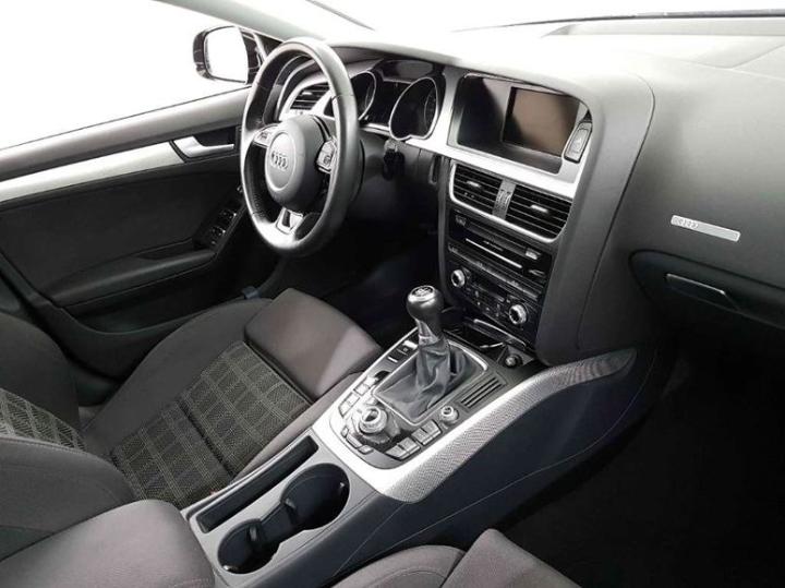 Photo 5 VIN: WAUZZZ8T6GA054890 - AUDI A5 SPORTBACK 