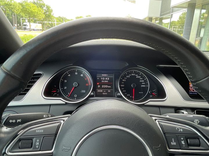 Photo 9 VIN: WAUZZZ8T8CA052357 - AUDI A5 SPORTBACK 