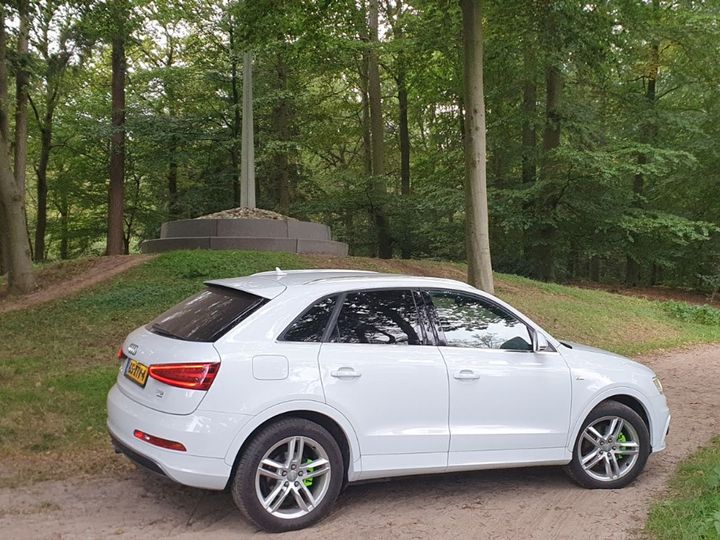 Photo 8 VIN: WAUZZZ8U0DR021812 - AUDI Q3 