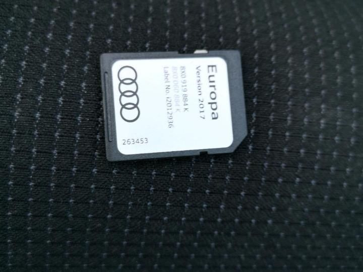 Photo 6 VIN: WAUZZZ8U0JR025872 - AUDI Q3 