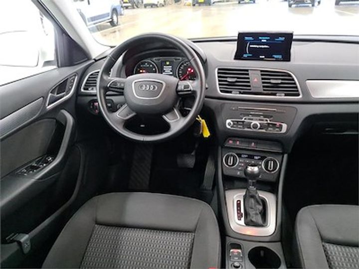 Photo 8 VIN: WAUZZZ8U1HR045252 - AUDI Q3 