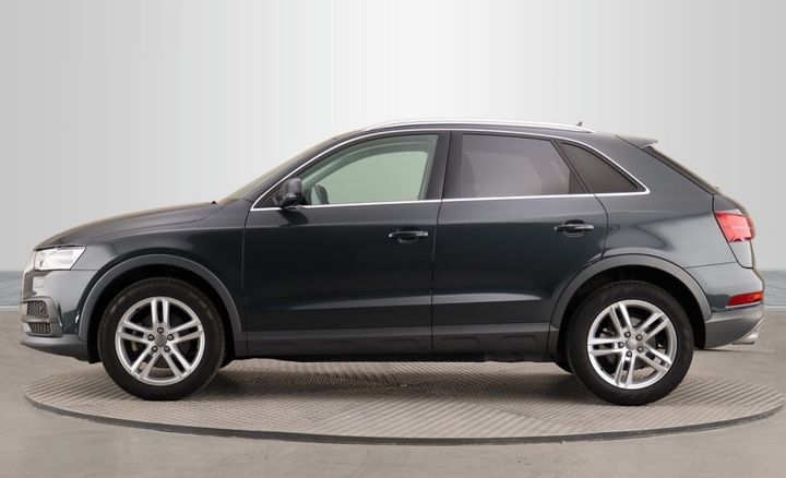 Photo 2 VIN: WAUZZZ8U1JR082615 - AUDI Q3 