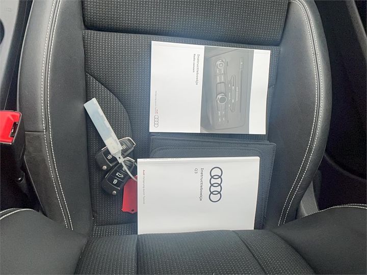 Photo 13 VIN: WAUZZZ8U1JR095140 - AUDI Q3 