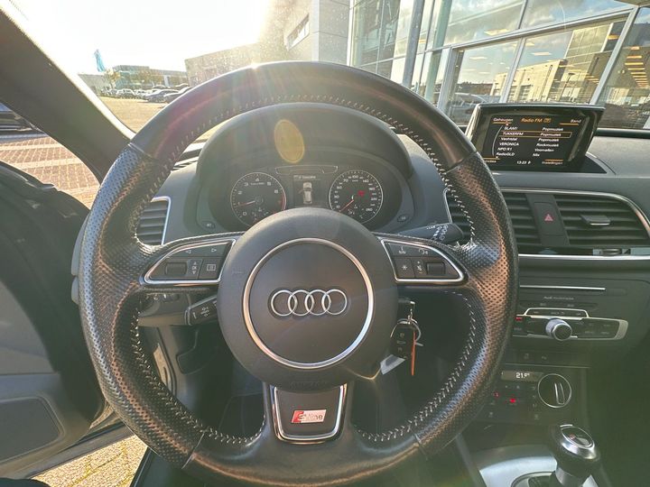 Photo 9 VIN: WAUZZZ8U2GR008998 - AUDI Q3 