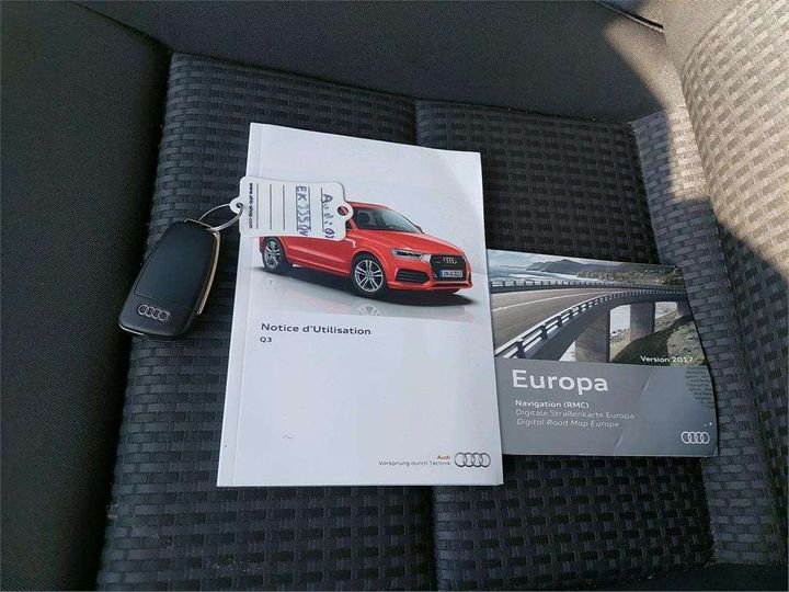 Photo 6 VIN: WAUZZZ8U2HR057703 - AUDI Q3 