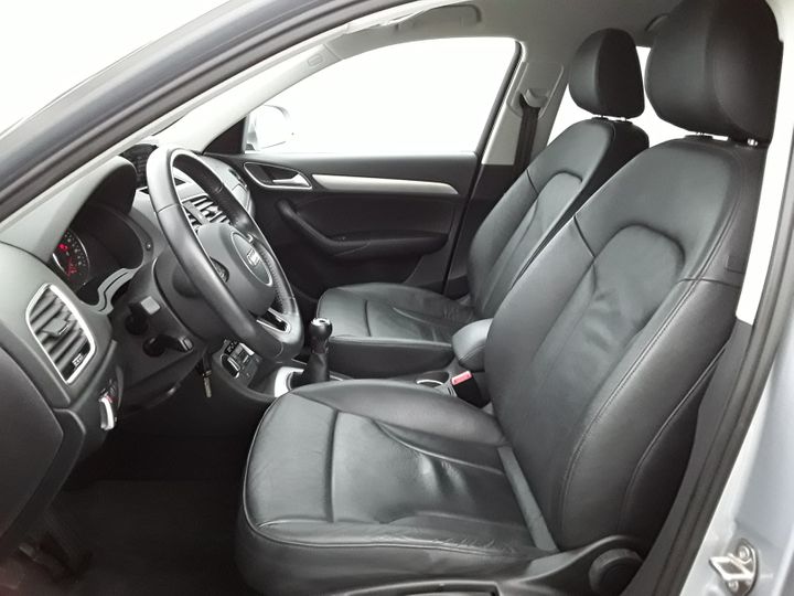 Photo 4 VIN: WAUZZZ8U2HR085257 - AUDI Q3 