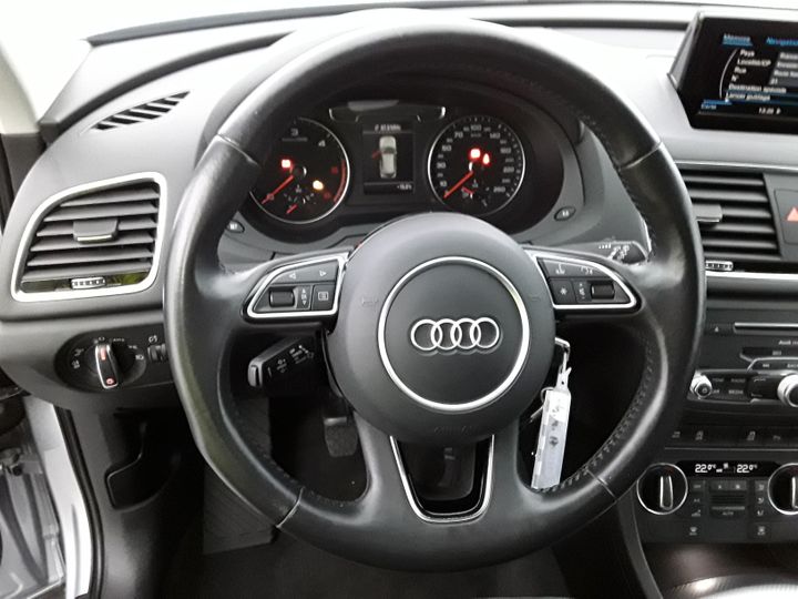 Photo 6 VIN: WAUZZZ8U2HR085257 - AUDI Q3 