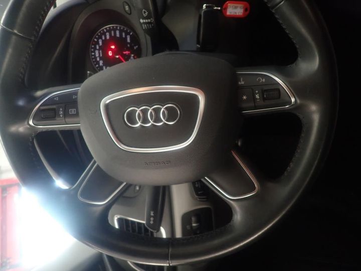 Photo 10 VIN: WAUZZZ8U2JR032144 - AUDI Q3 