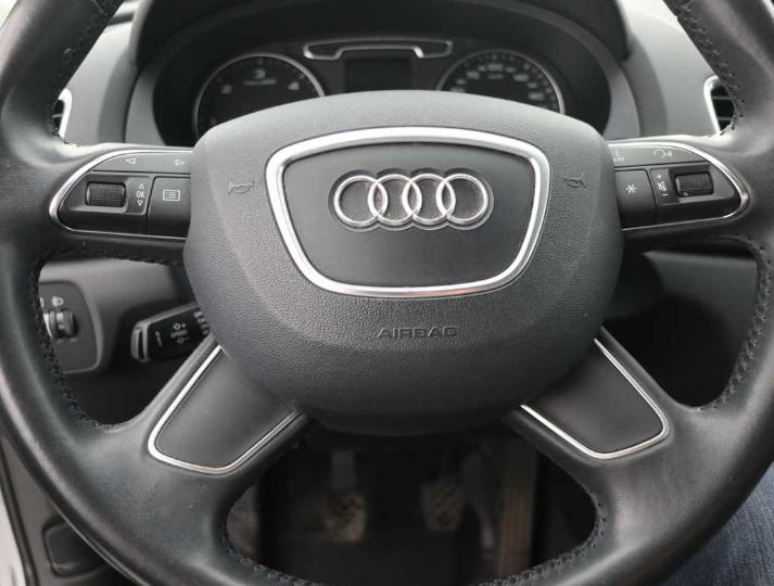 Photo 21 VIN: WAUZZZ8U3ER112378 - AUDI Q3 