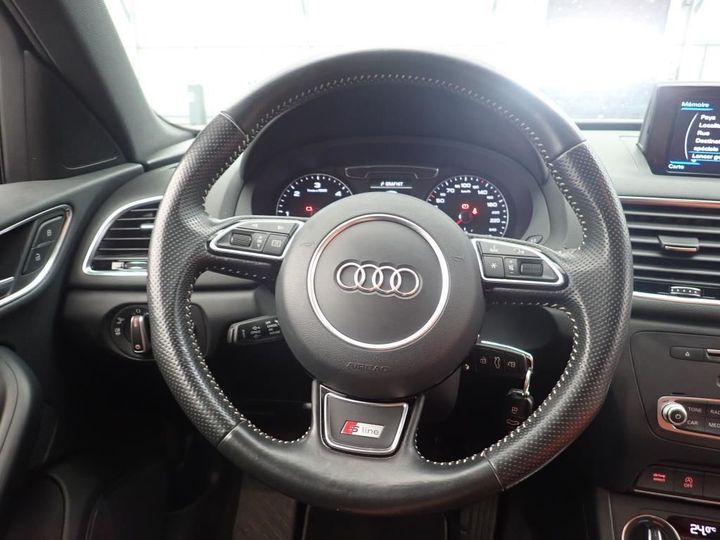 Photo 10 VIN: WAUZZZ8U3HR001155 - AUDI Q3 