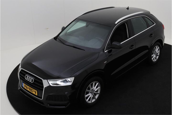 Photo 1 VIN: WAUZZZ8U3JR005647 - AUDI Q3 